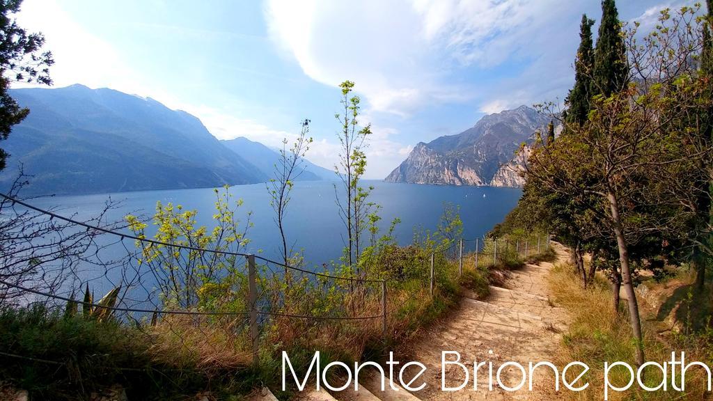 New Garden Hotel Torbole Sul Garda Bagian luar foto